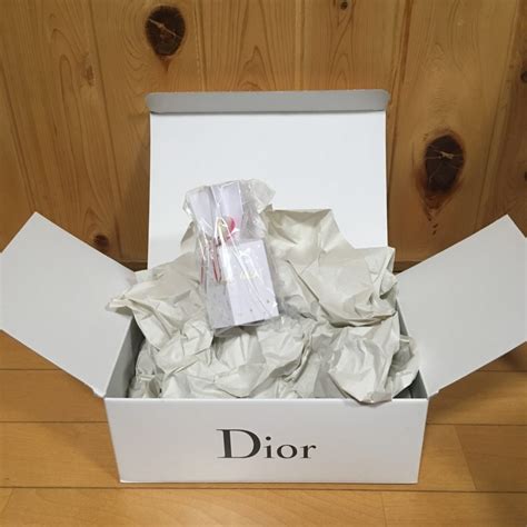 【Dior】オンラインブティックのカスタマーサービスが神で、さ .